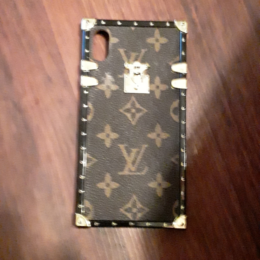 I phone case large  size